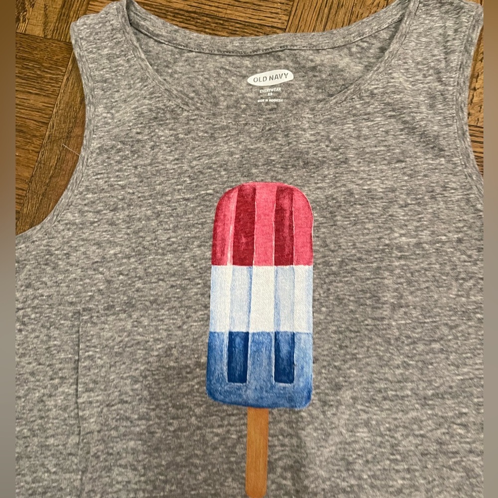 NWOT Popsicle Graphic Gray Tank Top - Picture 5 of 7